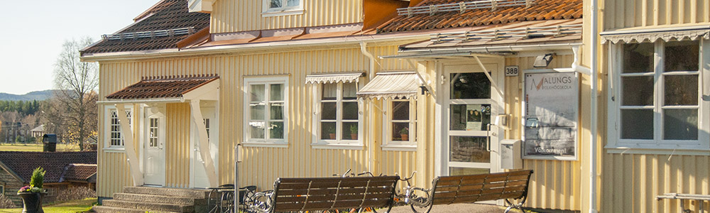 Gula huset på Malungs folkhögskola Gula huset på Malungs folkhögskola