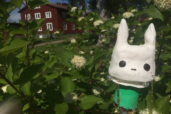 Hus och konstverk
