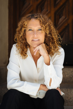anna-lindman-300 x 450.png