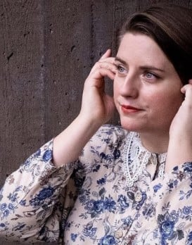 Porträttbild på Karolina Nordman.